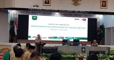 Rapat kordinasi KPK di Riau, salah satunya membahas bos dan bosda