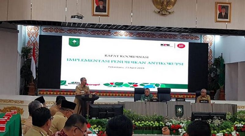 Rapat kordinasi KPK di Riau, salah satunya membahas bos dan bosda