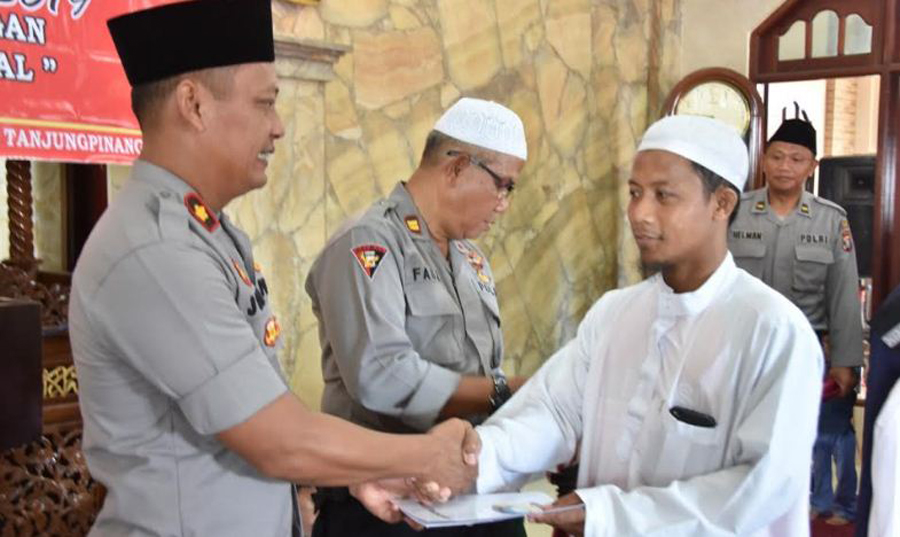 Isra Miraj 2019 Polres Tanjungpinang menjadi bekal polisi yang Promoter