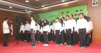 Gubernur Kepri Nurdin Basirun mengingatkan mahasiswa sebagai pilar pembangunan berkelanjutan