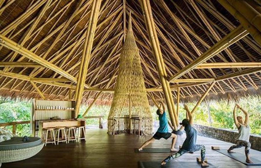 Harga resort pulau bawah termasuk fasilitas yoga