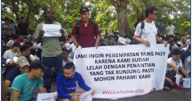 unjuk rasa pencari suaka di Indonesia