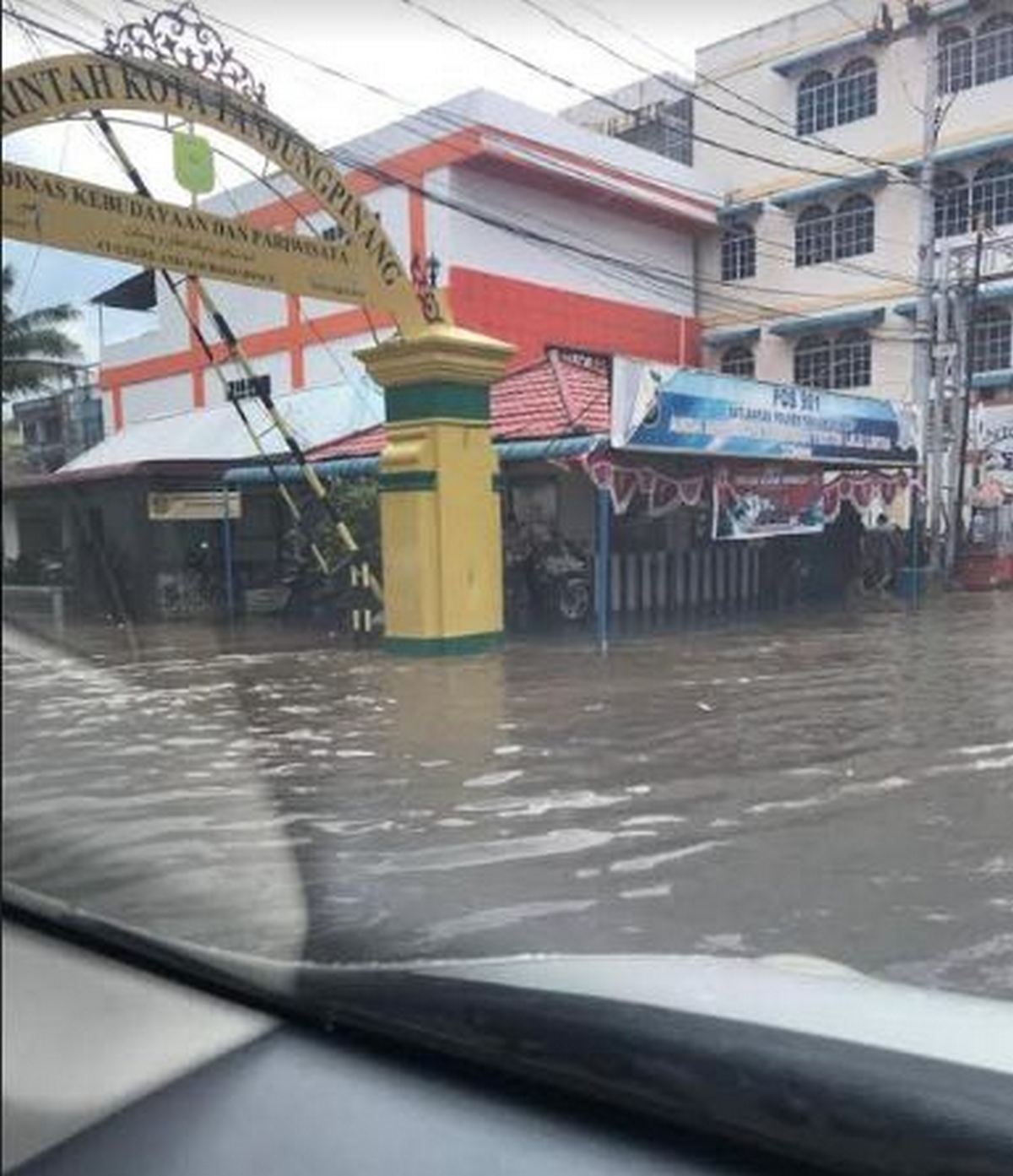 HUT ke-18 Kota Otonom Tanjungpinang, Sejumlah Ruas Jalan Masih Banjir