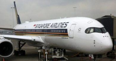 singapore-airlines-phk-karyawan