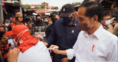 Pedagang Batagor Titip Salam Buat Cucu Presiden Jokowi