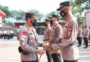Kompol Budi Hartono dan Polsek Lubuk Baja Terima Penghargaan dari Kapolresta Barelang