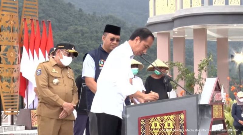 Resmikan Bendungan Beringin Sila, Presiden Dorong Peningkatan Produktivitas Pertanian di Sumbawa