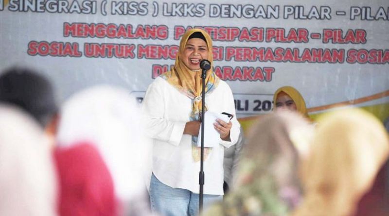 Ketua Lembaga Koordinasi Kesejahteraan Sosial (LKKS) Provinsi Kepulauan Riau, Hj. Dewi Kumalasari Ansar 8uyh