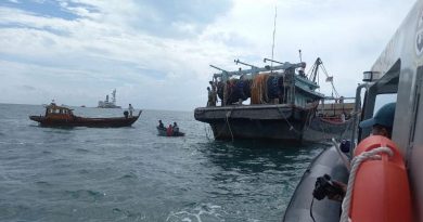 penyelamatan dua nelayan bintan di perairan malaysia 97y