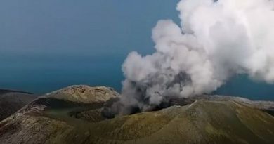 gunung anak krakatau 9huh