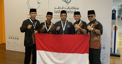 pelajar indonesia juara debat bahasa arab 9uyuh