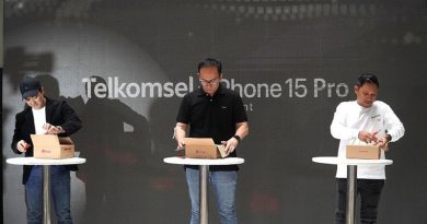 Lineup iPhone 15 dan iPhone 15 Pro Tersedia di Telkomsel TShop, Ada Paket Bundling dengan Kuota Data Hingga 165GB