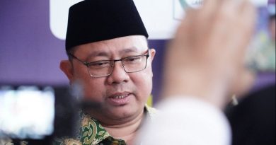 Direktur Pelayanan Haji Dalam Negeri Saiful Mujab 0jjj