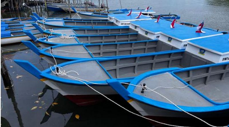 perahu bantuan untuk nelayan bintan mmm